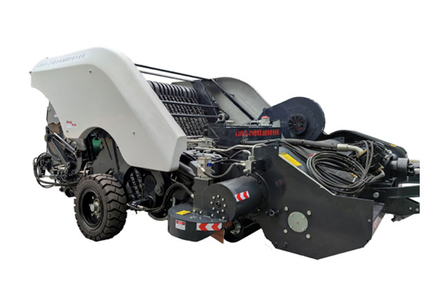 農(nóng)田地膜回收作業(yè)機